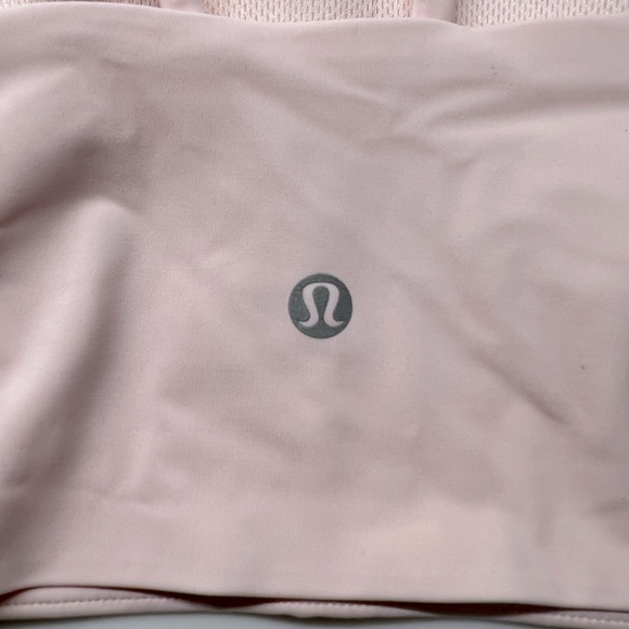 Lululemon Like a Cloud Longline Bra, B/C Cup
Strawberry Milkshake Sz. 6 - Picture 8 of 8